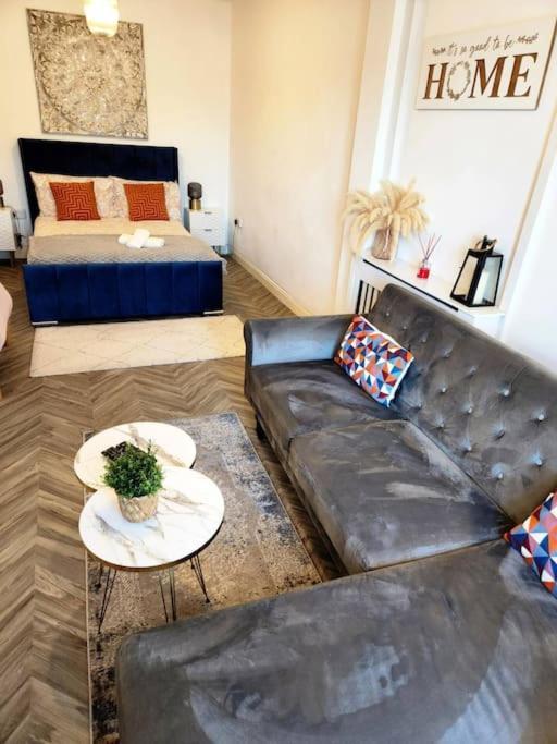 Cosy Hideaway In Nottingham Apartment Exterior foto