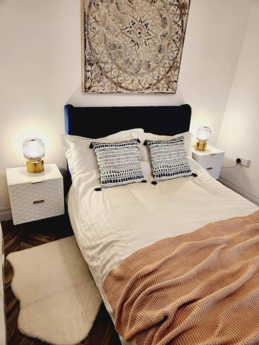 Cosy Hideaway In Nottingham Apartment Exterior foto