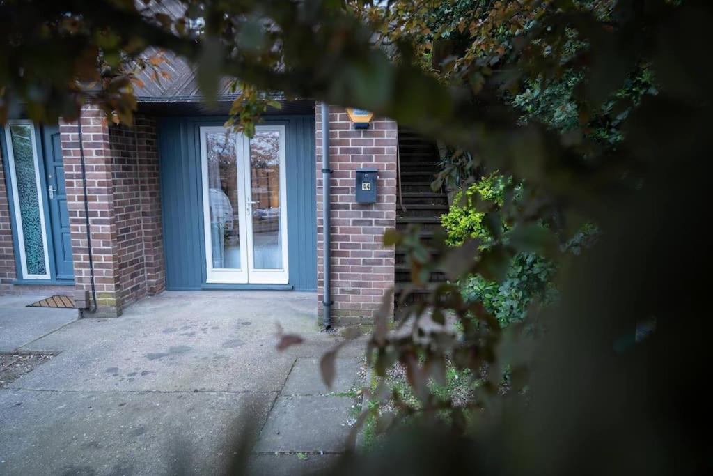 Cosy Hideaway In Nottingham Apartment Exterior foto